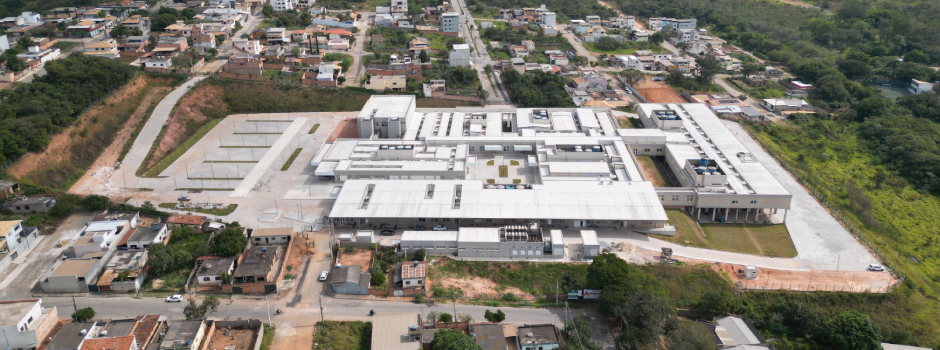 Governo de Minas anuncia doação do Hospital Regional de Divinópolis à União
