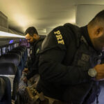 Policiais rodoviários federais...