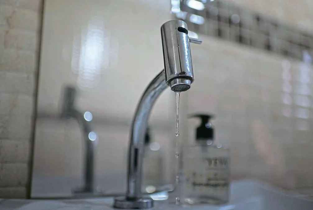 Manutenção deixa 15...