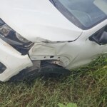 Motorista invade contramão...