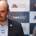 Em congresso da...