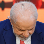 Lula passa por...