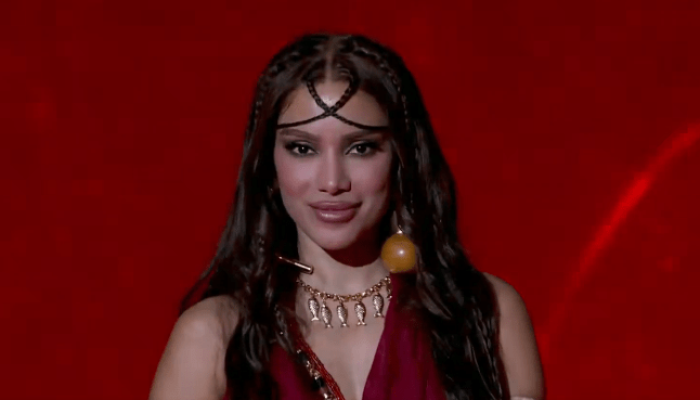 11751_anitta-domingao-com-huck-webp.webp.png