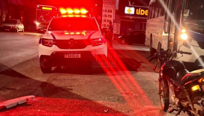 Batida-entre-caminhao-e-moto-deixa-homem-ferido-no-bairro-Boa-Vista-em-Sete-Lagoas.jpg