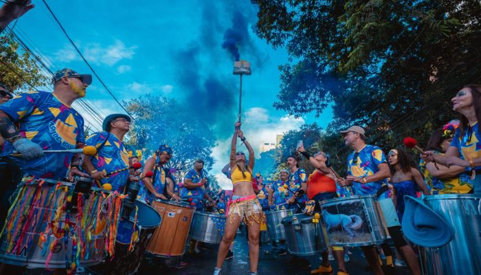 Bloco-Asa-de-Banana-fara-o-encontro-do-Axe-com-o-Rock-dos-Anos-80-no-Carnaval-de-BH.jpeg