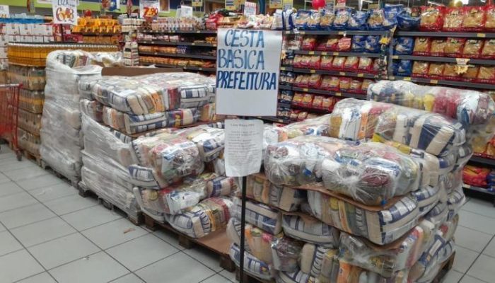 Cesta-nas-ferias-prazo-para-retirada-de-alimentos-e-prorrogado-em-BH-saiba-nova-data.jpg