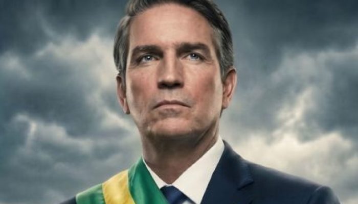 Jim-Caviezel-como-Bolsonaro-em-Dark-Horse-430x323.jpg