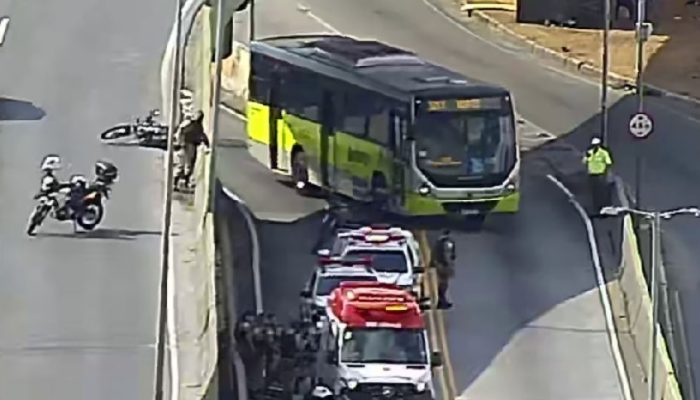 Motociclista-tenta-fugir-de-blitz-cai-de-viaduto-e-morre-em-BH.jpg