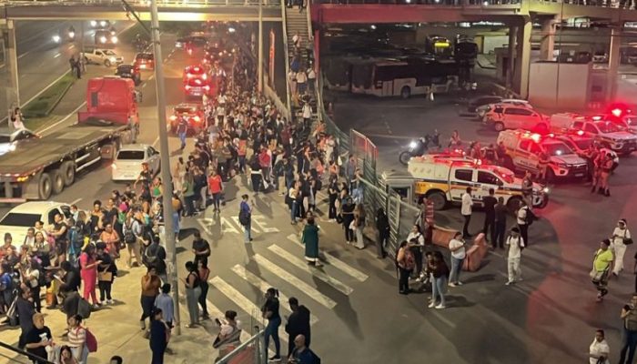 Passageiros-fecham-estacao-Sao-Gabriel-em-BH-em-protesto-contra-atrasos-e-superlotacao-de-onibus.jpg