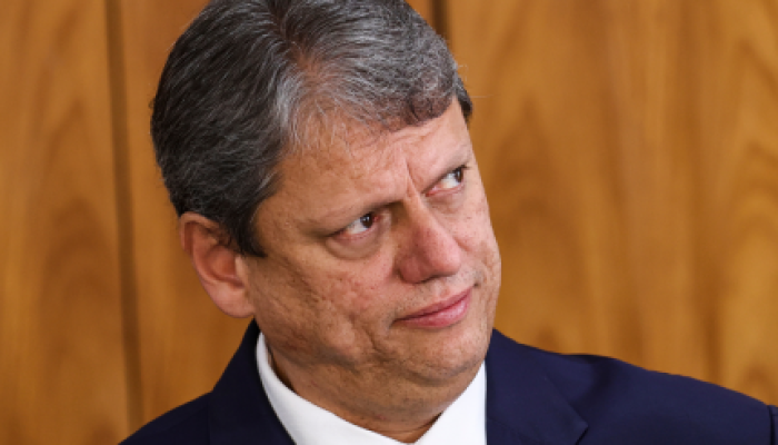 Tarcisio-de-Freitas-afirma-que-planeja-vender-fazendas-inoperantes-em-Sao-Paulo-430x323.png