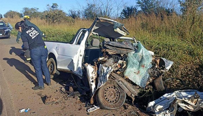 Batida mata casal na BR-365 durante o feriado – Foto: PRF