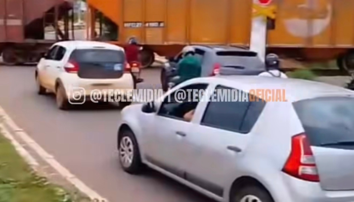 Foto: Momento do fechamento da avenida