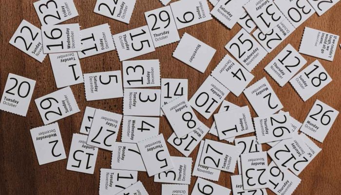 calendario-mei-datas-foto-claudio-schwarz-unsplash.jpg