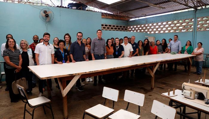 Foram mais de 300 inscritas no curso, resultado de uma Parceria Público-Privada (PPP) entre a administração municipal e as instituições SENAC, Giroluvas, Unisete e Cedro Têxtil. Foto: Ascom PMSL.