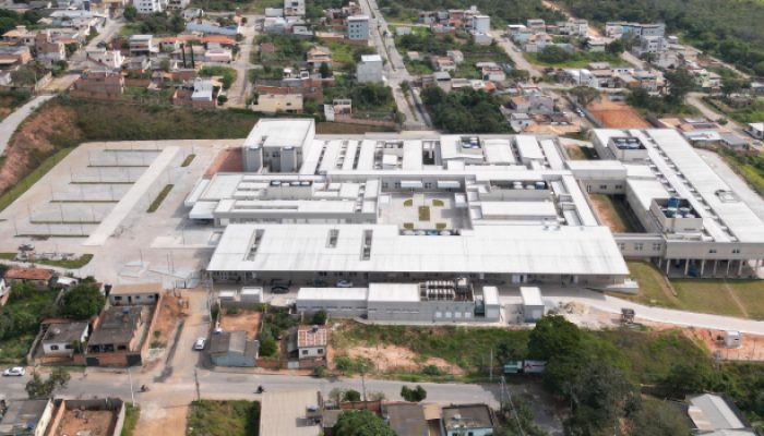 Governo de Minas anuncia doação do Hospital Regional de Divinópolis à União