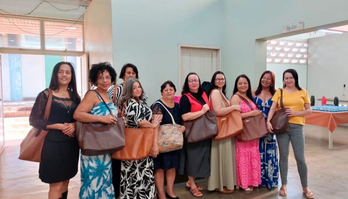 Alunas do curso de Costura Industrial – Crédito: PMSL/ASCOM