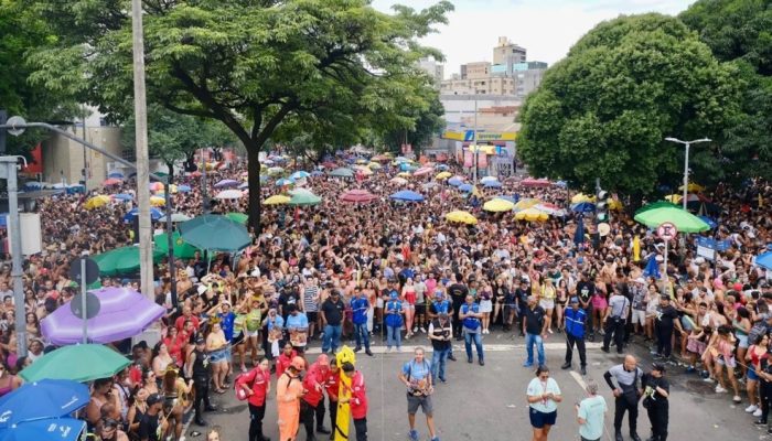 Bartucada animou foliões em Belo Horizonte Foto: Uarlen Valério/Itatiaia