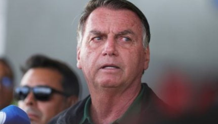 jair-bolsonaro-430x323.jpg