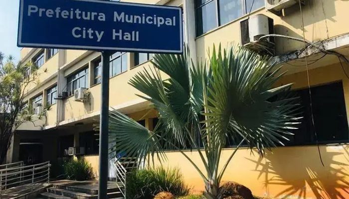 Prefeitura de Sete Lagoas Investiga Reajuste Salarial Irregular de Servidora